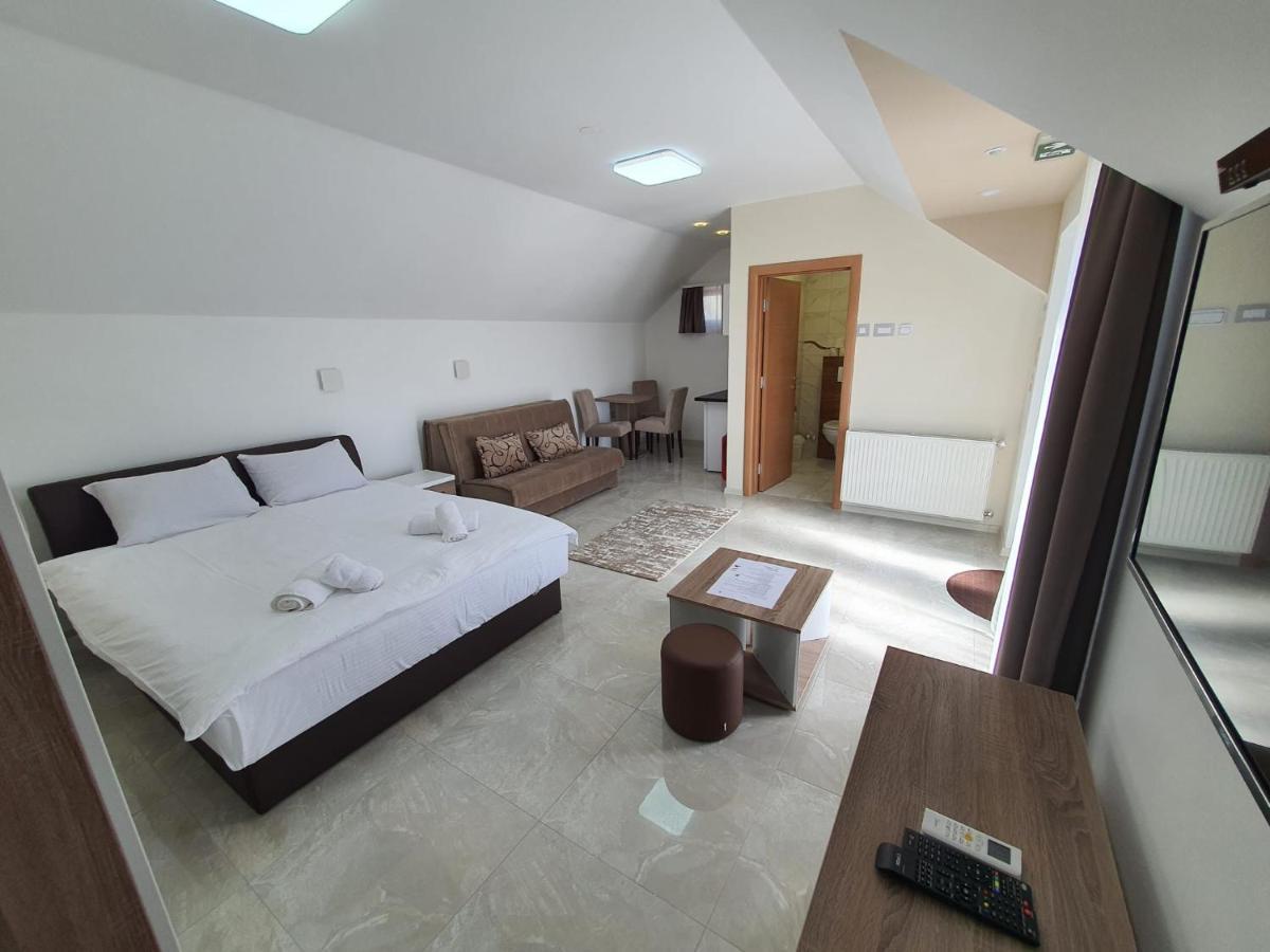 Kovač Residence Zrenjanin Exterior foto