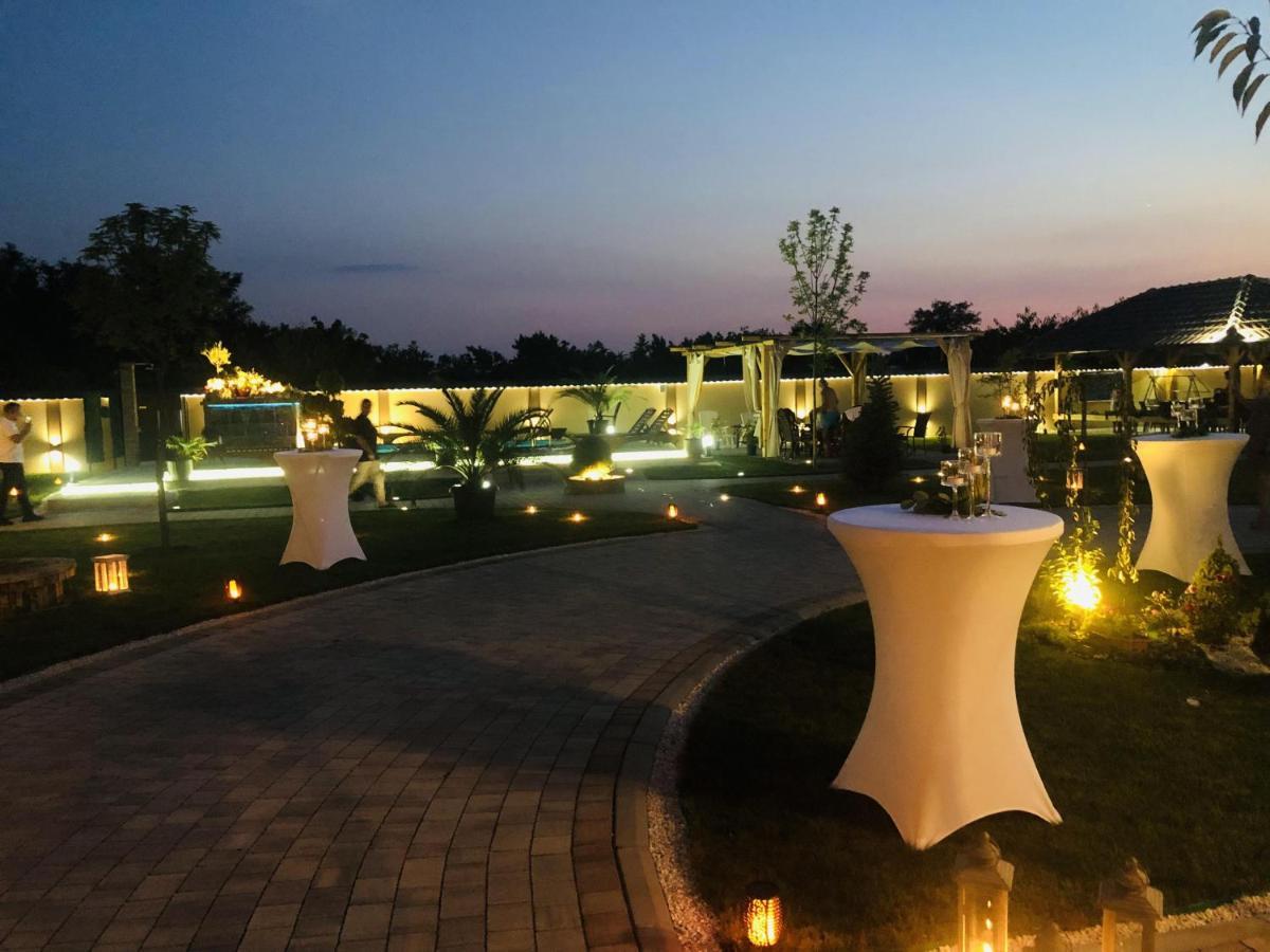 Kovač Residence Zrenjanin Exterior foto