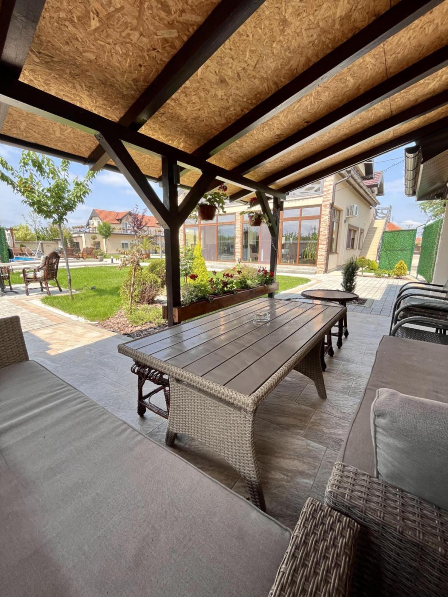 Kovač Residence Zrenjanin Exterior foto