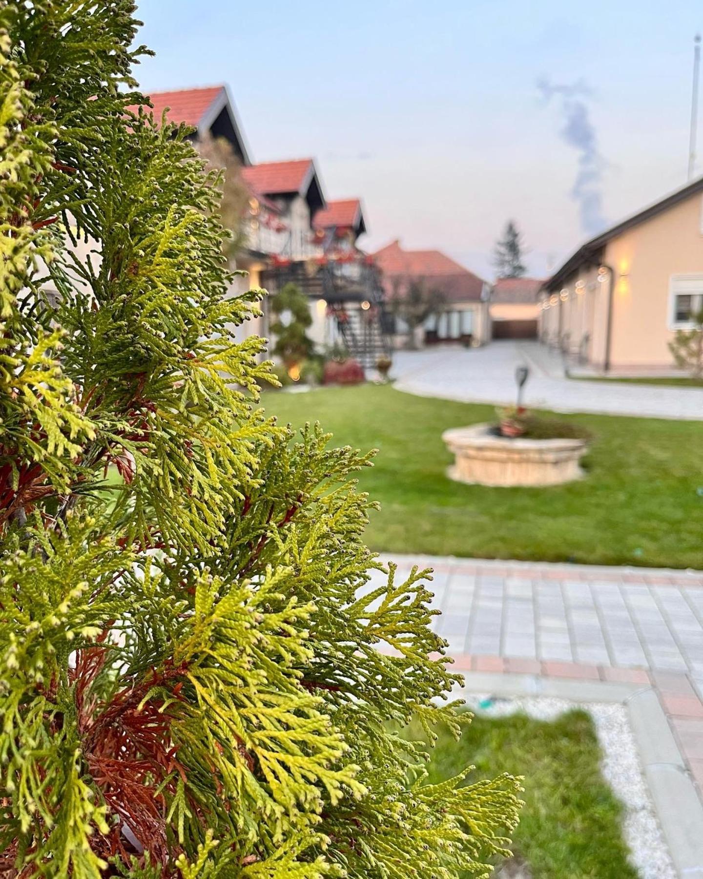 Kovač Residence Zrenjanin Exterior foto